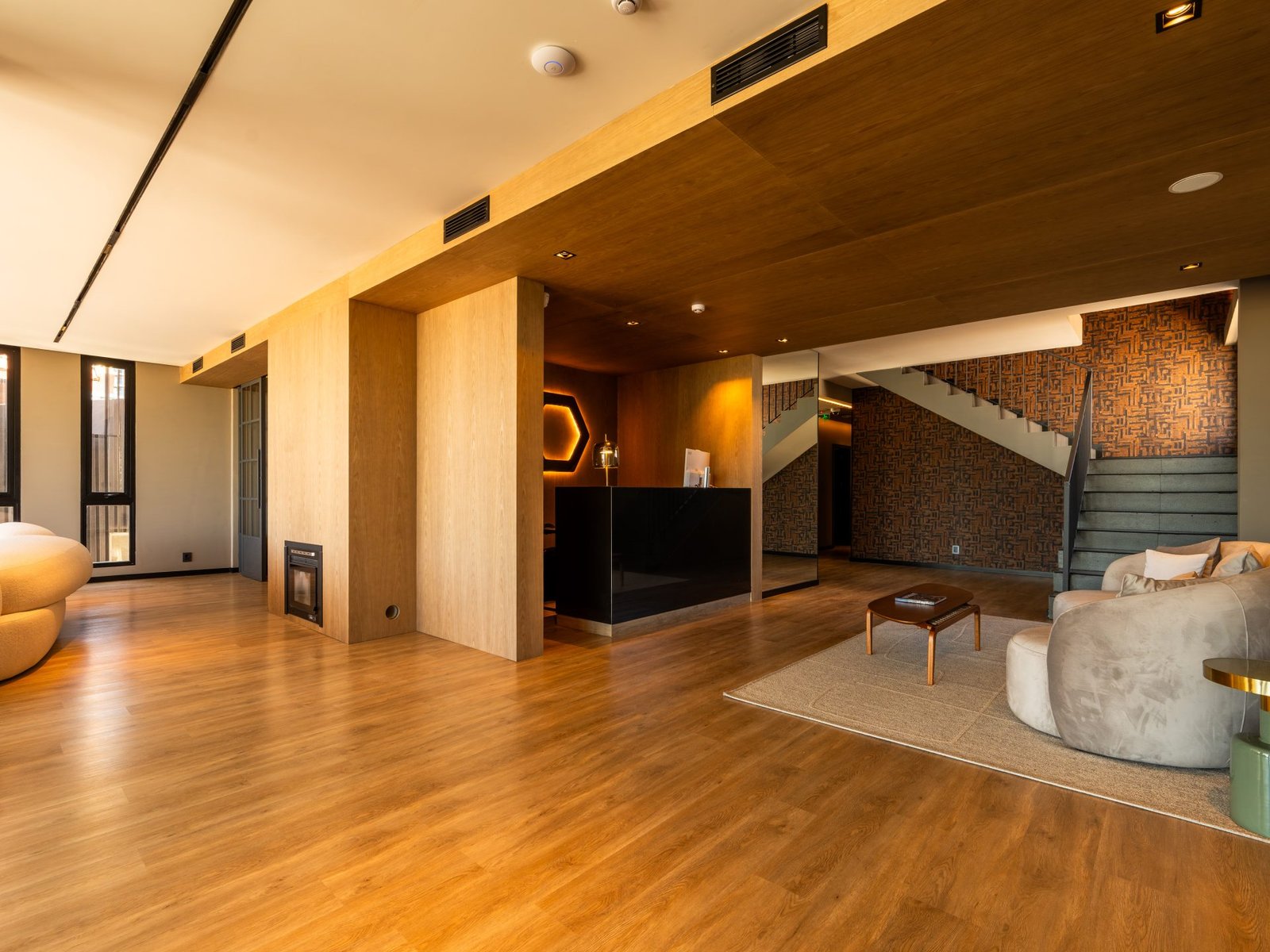 Bravo Hotel